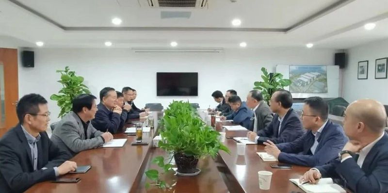 省興合集團(tuán)總裁施建強(qiáng)調(diào)研金誠汽車、華通醫(yī)藥