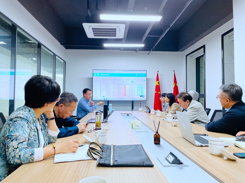 浙大物聯(lián)網產業(yè)研究院院長袁康培一行考察農合數(shù)字公司