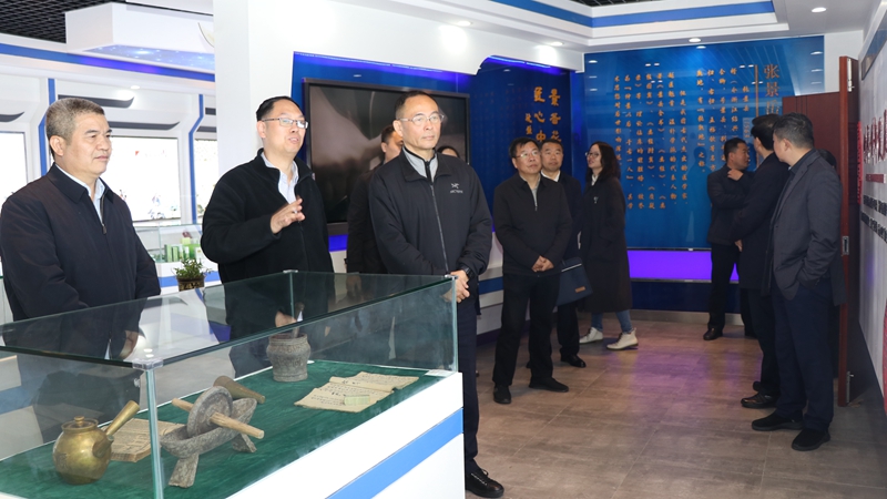 省人大常委會(huì)委員、社會(huì)建設(shè)委員會(huì)副主任委員王敏一行調(diào)研景岳堂